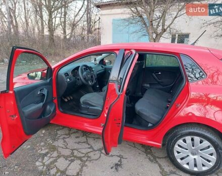 Червоний Фольксваген Поло, об'ємом двигуна 1.2 л та пробігом 200 тис. км за 5550 $, фото 47 на Automoto.ua