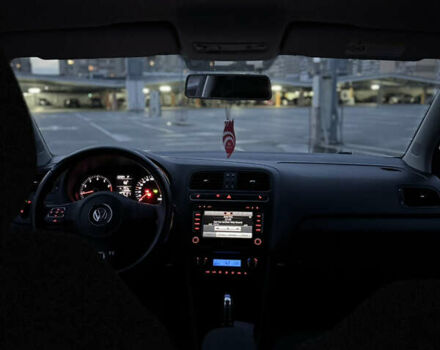 Червоний Фольксваген Поло, об'ємом двигуна 1.39 л та пробігом 112 тис. км за 6899 $, фото 17 на Automoto.ua