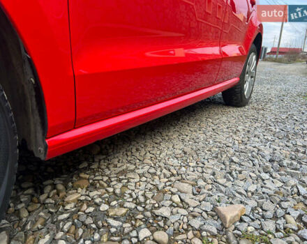 Красный Фольксваген Поло, объемом двигателя 1.2 л и пробегом 199 тыс. км за 5250 $, фото 35 на Automoto.ua