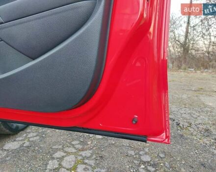 Червоний Фольксваген Поло, об'ємом двигуна 1.2 л та пробігом 200 тис. км за 5550 $, фото 41 на Automoto.ua