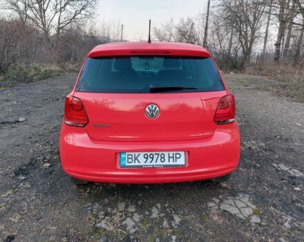 Червоний Фольксваген Поло, об'ємом двигуна 1.2 л та пробігом 200 тис. км за 5550 $, фото 4 на Automoto.ua