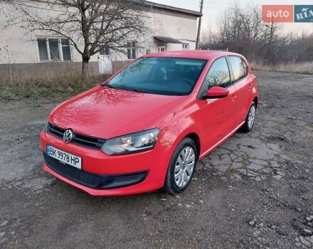 Червоний Фольксваген Поло, об'ємом двигуна 1.2 л та пробігом 200 тис. км за 5550 $, фото 32 на Automoto.ua