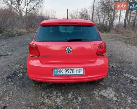Червоний Фольксваген Поло, об'ємом двигуна 1.2 л та пробігом 200 тис. км за 5550 $, фото 6 на Automoto.ua