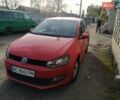 Красный Фольксваген Поло, объемом двигателя 1.39 л и пробегом 156 тыс. км за 7200 $, фото 2 на Automoto.ua