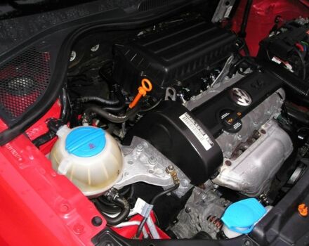 Красный Фольксваген Поло, объемом двигателя 1.4 л и пробегом 85 тыс. км за 8500 $, фото 8 на Automoto.ua