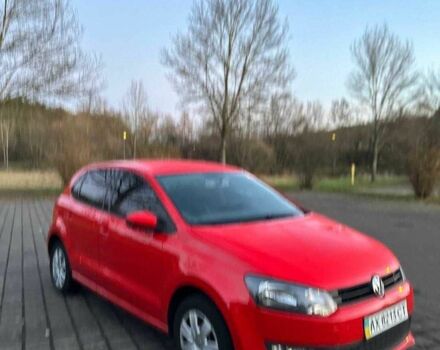 Красный Фольксваген Поло, объемом двигателя 1.4 л и пробегом 177 тыс. км за 4650 $, фото 3 на Automoto.ua