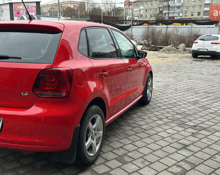 Червоний Фольксваген Поло, об'ємом двигуна 1.39 л та пробігом 180 тис. км за 7850 $, фото 4 на Automoto.ua