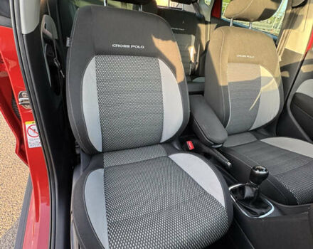 Красный Фольксваген Поло, объемом двигателя 1.2 л и пробегом 156 тыс. км за 9200 $, фото 33 на Automoto.ua