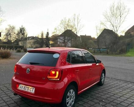 Красный Фольксваген Поло, объемом двигателя 1.4 л и пробегом 177 тыс. км за 4650 $, фото 2 на Automoto.ua