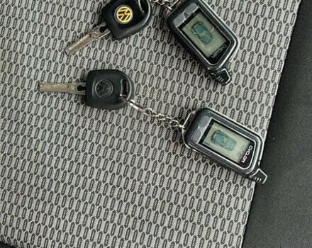 Червоний Фольксваген Поло, об'ємом двигуна 1.39 л та пробігом 180 тис. км за 7850 $, фото 9 на Automoto.ua