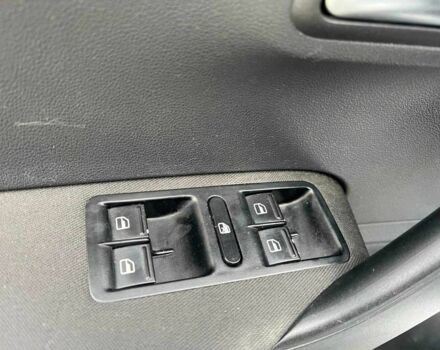 Красный Фольксваген Поло, объемом двигателя 2 л и пробегом 195 тыс. км за 6490 $, фото 15 на Automoto.ua