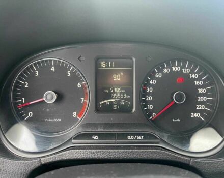 Красный Фольксваген Поло, объемом двигателя 2 л и пробегом 195 тыс. км за 6490 $, фото 19 на Automoto.ua