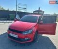 Красный Фольксваген Поло, объемом двигателя 1.2 л и пробегом 82 тыс. км за 9000 $, фото 1 на Automoto.ua