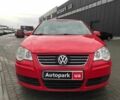 Красный Фольксваген Поло, объемом двигателя 1.2 л и пробегом 190 тыс. км за 2490 $, фото 11 на Automoto.ua