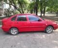 Фольксваген Поло 1998 у Краматорске на Automoto.ua Червоний Фольксваген Поло, об'ємом двигуна 1.4 л та пробігом 265 тис. км за 3000 $, фото 1 на Automoto.ua