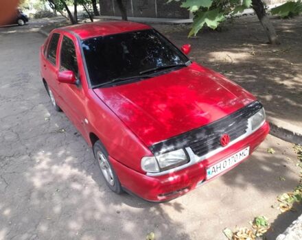 Фольксваген Поло 1998 у Краматорске на Automoto.ua Червоний Фольксваген Поло, об'ємом двигуна 1.4 л та пробігом 265 тис. км за 3000 $, фото 4 на Automoto.ua