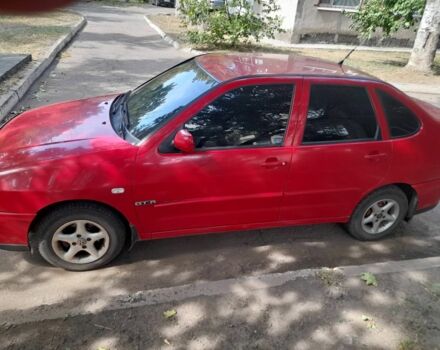 Фольксваген Поло 1998 у Краматорске на Automoto.ua Червоний Фольксваген Поло, об'ємом двигуна 1.4 л та пробігом 265 тис. км за 3000 $, фото 5 на Automoto.ua