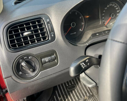 Красный Фольксваген Поло, объемом двигателя 1.6 л и пробегом 211 тыс. км за 6900 $, фото 22 на Automoto.ua