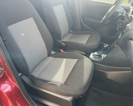 Красный Фольксваген Поло, объемом двигателя 1.6 л и пробегом 210 тыс. км за 7500 $, фото 13 на Automoto.ua