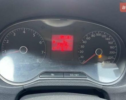 Червоний Фольксваген Поло, об'ємом двигуна 1.6 л та пробігом 380 тис. км за 6800 $, фото 7 на Automoto.ua