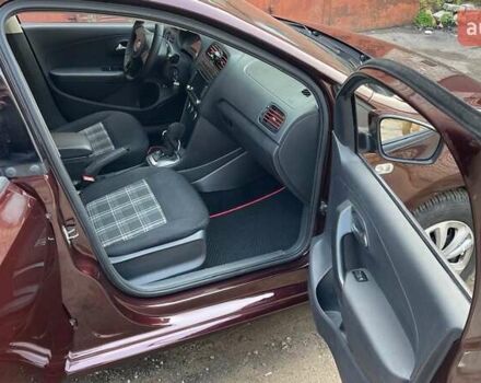 Червоний Фольксваген Поло, об'ємом двигуна 1.6 л та пробігом 380 тис. км за 6800 $, фото 8 на Automoto.ua