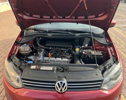 Красный Фольксваген Поло, объемом двигателя 1.6 л и пробегом 210 тыс. км за 7500 $, фото 22 на Automoto.ua