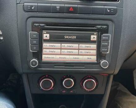 Червоний Фольксваген Поло, об'ємом двигуна 1.6 л та пробігом 380 тис. км за 6800 $, фото 6 на Automoto.ua