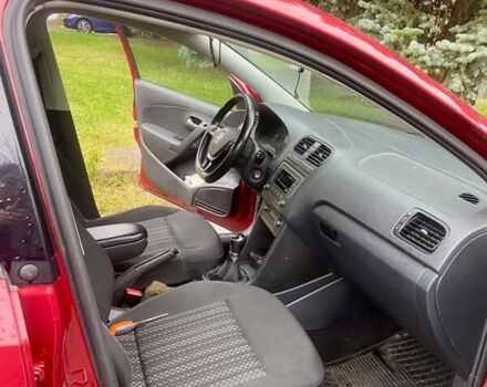 Красный Фольксваген Поло, объемом двигателя 1.6 л и пробегом 90 тыс. км за 9500 $, фото 7 на Automoto.ua