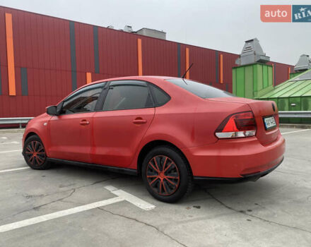 Червоний Фольксваген Поло, об'ємом двигуна 1.6 л та пробігом 212 тис. км за 7000 $, фото 2 на Automoto.ua