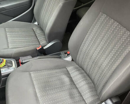 Червоний Фольксваген Поло, об'ємом двигуна 1.6 л та пробігом 212 тис. км за 7000 $, фото 6 на Automoto.ua