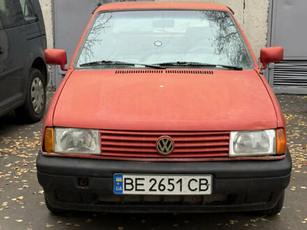 Красный Фольксваген Поло, объемом двигателя 1.2 л и пробегом 20 тыс. км за 1100 $, фото 1 на Automoto.ua