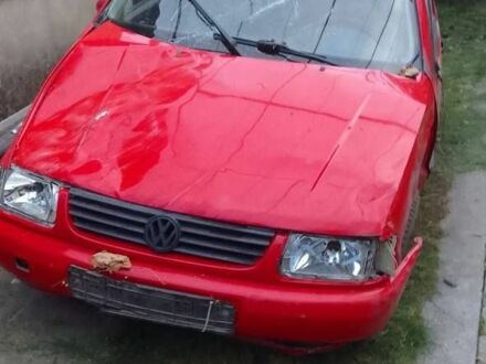 Фольксваген Поло 1997 в Кодыме на Automoto.ua Красный Фольксваген Поло, объемом двигателя 1 л и пробегом 300 тыс. км за 500 $, фото 1 на Automoto.ua