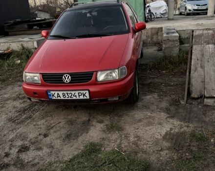 Красный Фольксваген Поло, объемом двигателя 1.4 л и пробегом 266 тыс. км за 1500 $, фото 1 на Automoto.ua