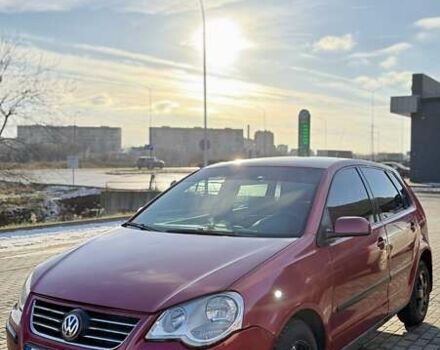 Червоний Фольксваген Поло, об'ємом двигуна 1.4 л та пробігом 182 тис. км за 4300 $, фото 1 на Automoto.ua