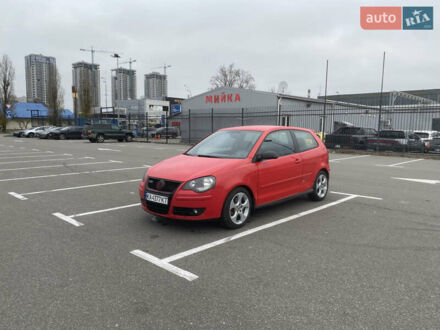 Красный Фольксваген Поло, объемом двигателя 1.78 л и пробегом 265 тыс. км за 7000 $, фото 1 на Automoto.ua