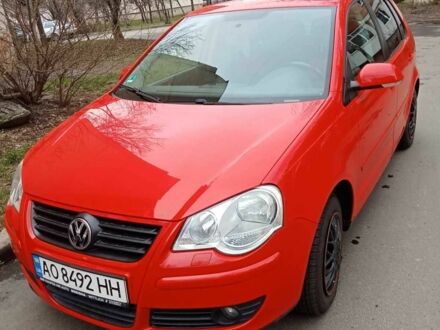 Фольксваген Поло 2008 в Мукачеве на Automoto.ua Красный Фольксваген Поло, объемом двигателя 1.2 л и пробегом 182 тыс. км за 4750 $, фото 1 на Automoto.ua