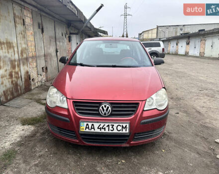 Червоний Фольксваген Поло, об'ємом двигуна 1.4 л та пробігом 225 тис. км за 4500 $, фото 1 на Automoto.ua