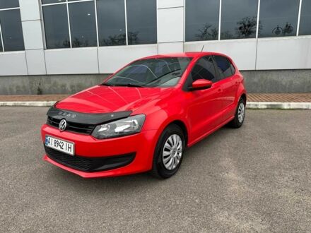 Красный Фольксваген Поло, объемом двигателя 1.4 л и пробегом 158 тыс. км за 6950 $, фото 1 на Automoto.ua