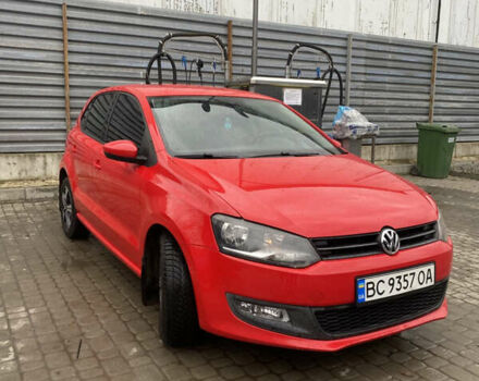 Червоний Фольксваген Поло, об'ємом двигуна 1.2 л та пробігом 211 тис. км за 5300 $, фото 1 на Automoto.ua