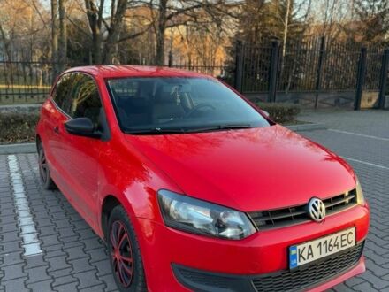 Червоний Фольксваген Поло, об'ємом двигуна 1.2 л та пробігом 230 тис. км за 4300 $, фото 1 на Automoto.ua