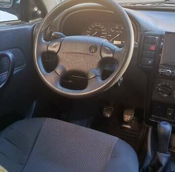 Фольксваген Поло, об'ємом двигуна 1.6 л та пробігом 148 тис. км за 2499 $, фото 16 на Automoto.ua