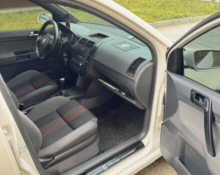 Фольксваген Поло, объемом двигателя 1.6 л и пробегом 202 тыс. км за 4900 $, фото 9 на Automoto.ua