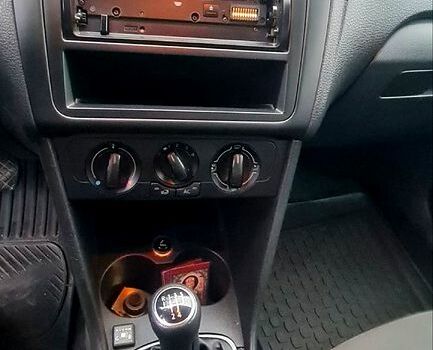 Фольксваген Поло, объемом двигателя 1.6 л и пробегом 105 тыс. км за 5900 $, фото 7 на Automoto.ua