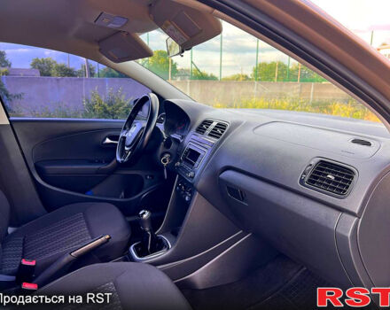 Фольксваген Поло, объемом двигателя 1.6 л и пробегом 66 тыс. км за 9900 $, фото 5 на Automoto.ua