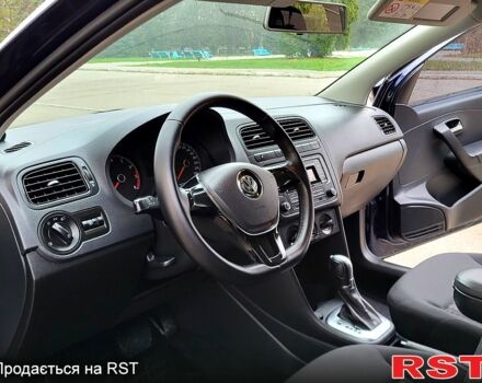 Фольксваген Поло, об'ємом двигуна 1.6 л та пробігом 74 тис. км за 10700 $, фото 7 на Automoto.ua