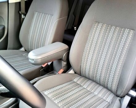 Фольксваген Поло, об'ємом двигуна 1.6 л та пробігом 74 тис. км за 10700 $, фото 10 на Automoto.ua