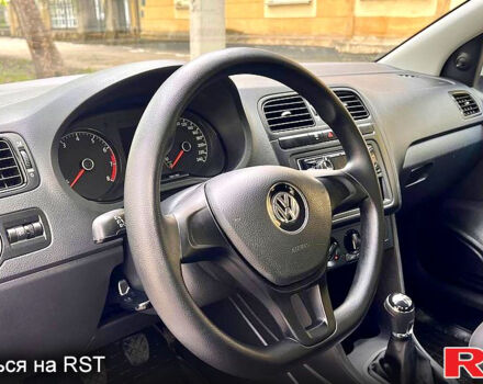 Фольксваген Поло, об'ємом двигуна 1.6 л та пробігом 63 тис. км за 9800 $, фото 6 на Automoto.ua