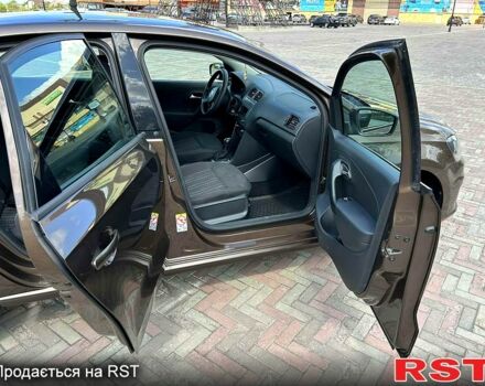 Фольксваген Поло, объемом двигателя 1.4 л и пробегом 97 тыс. км за 9700 $, фото 8 на Automoto.ua