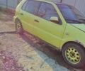 Желтый Фольксваген Поло, объемом двигателя 1.4 л и пробегом 200 тыс. км за 1000 $, фото 3 на Automoto.ua
