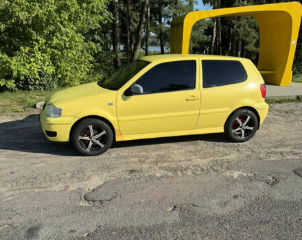 Жовтий Фольксваген Поло, об'ємом двигуна 1.4 л та пробігом 252 тис. км за 3750 $, фото 1 на Automoto.ua